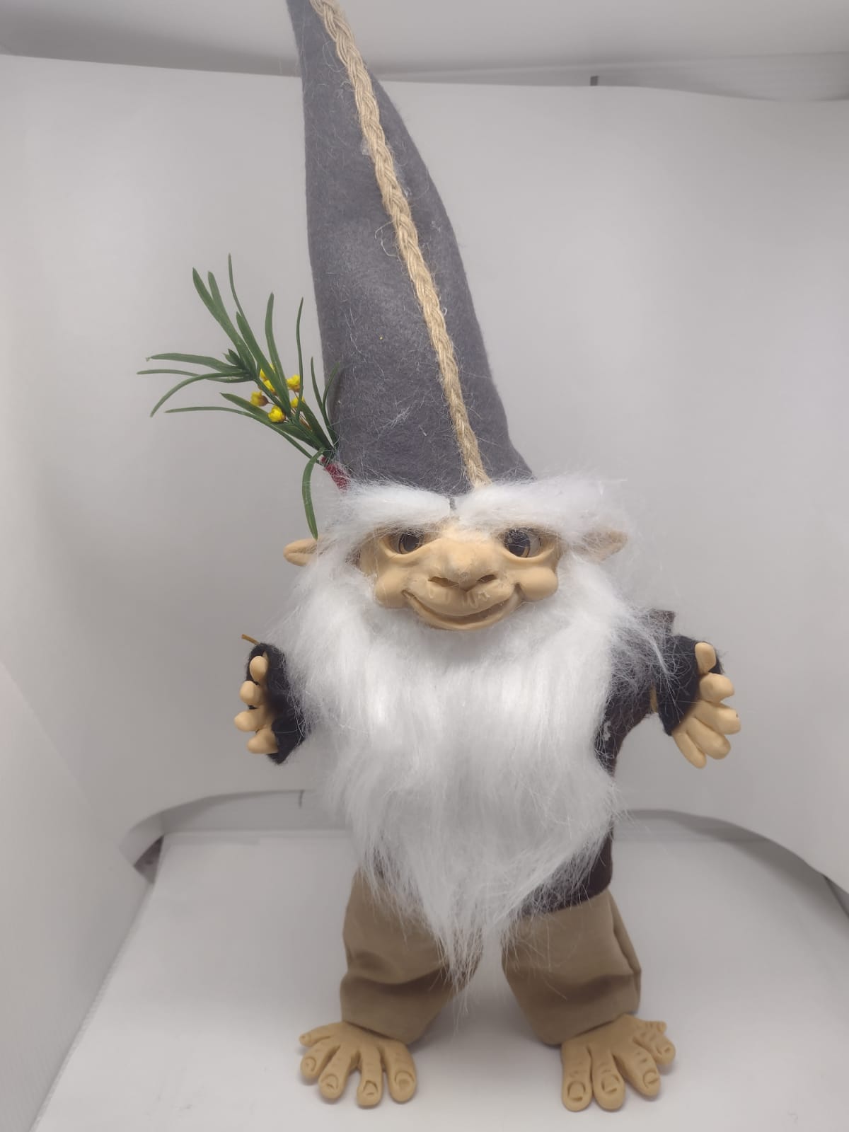 ✨ Gnomo Artesanal Guardião da Simplicidade e Proteção ✨