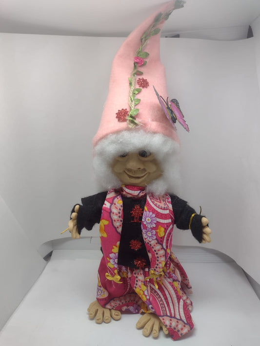 ✨ Gnoma Artesanal Guardiã da Doçura e da Harmonia ✨